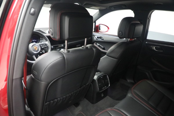 Used 2022 Porsche Macan GTS for sale $82,900 at Alfa Romeo of Greenwich in Greenwich CT 06830 17