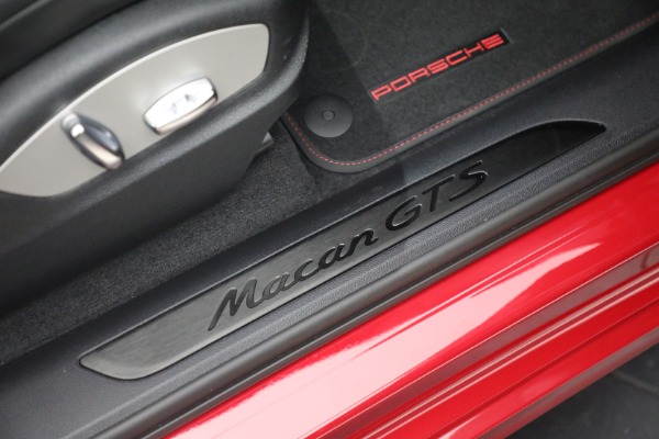 Used 2022 Porsche Macan GTS for sale $82,900 at Alfa Romeo of Greenwich in Greenwich CT 06830 25