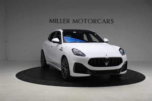 New 2023 Maserati Grecale Trofeo for sale $110,095 at Alfa Romeo of Greenwich in Greenwich CT 06830 12