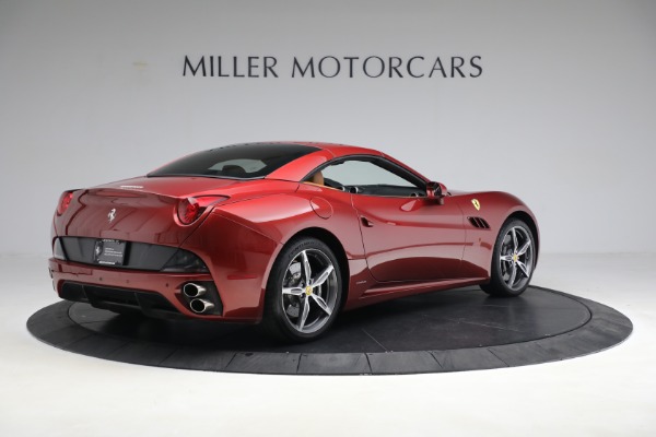 Used 2014 Ferrari California for sale $136,900 at Alfa Romeo of Greenwich in Greenwich CT 06830 16