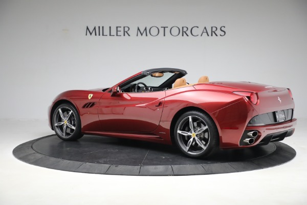 Used 2014 Ferrari California for sale $136,900 at Alfa Romeo of Greenwich in Greenwich CT 06830 4