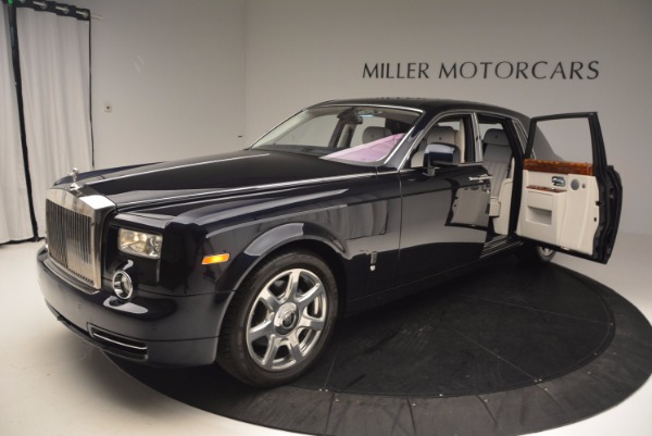 Used 2011 Rolls-Royce Phantom for sale Sold at Alfa Romeo of Greenwich in Greenwich CT 06830 4