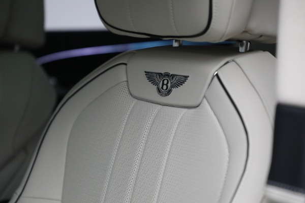 New 2023 Bentley Flying Spur V8 for sale $243,705 at Alfa Romeo of Greenwich in Greenwich CT 06830 22