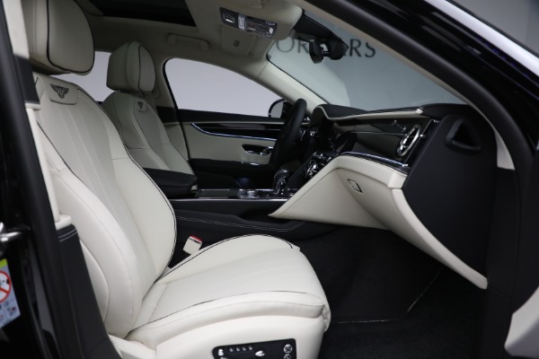 New 2023 Bentley Flying Spur V8 for sale $243,705 at Alfa Romeo of Greenwich in Greenwich CT 06830 28