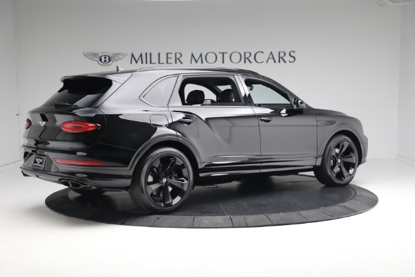 New 2023 Bentley Bentayga EWB V8 for sale $270,600 at Alfa Romeo of Greenwich in Greenwich CT 06830 10