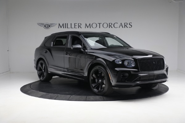 New 2023 Bentley Bentayga EWB V8 for sale $270,600 at Alfa Romeo of Greenwich in Greenwich CT 06830 13