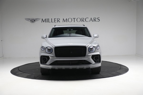 New 2023 Bentley Bentayga Azure V8 for sale $275,715 at Alfa Romeo of Greenwich in Greenwich CT 06830 15