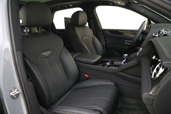 New 2023 Bentley Bentayga Azure V8 for sale $275,715 at Alfa Romeo of Greenwich in Greenwich CT 06830 27