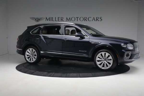New 2023 Bentley Bentayga EWB Azure V8 for sale $251,900 at Alfa Romeo of Greenwich in Greenwich CT 06830 10