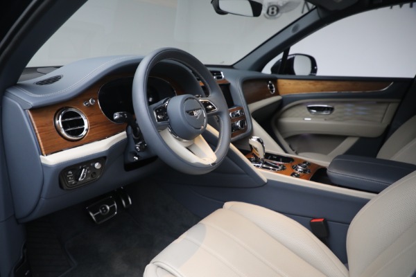 New 2023 Bentley Bentayga EWB Azure V8 for sale $251,900 at Alfa Romeo of Greenwich in Greenwich CT 06830 13