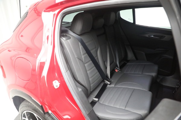 New 2024 Alfa Romeo Tonale Ti for sale $51,290 at Alfa Romeo of Greenwich in Greenwich CT 06830 28