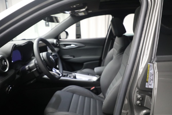 New 2024 Alfa Romeo Tonale Ti for sale Call for price at Alfa Romeo of Greenwich in Greenwich CT 06830 15