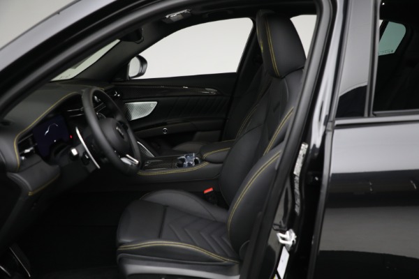 New 2023 Maserati Grecale Trofeo for sale $125,057 at Alfa Romeo of Greenwich in Greenwich CT 06830 19