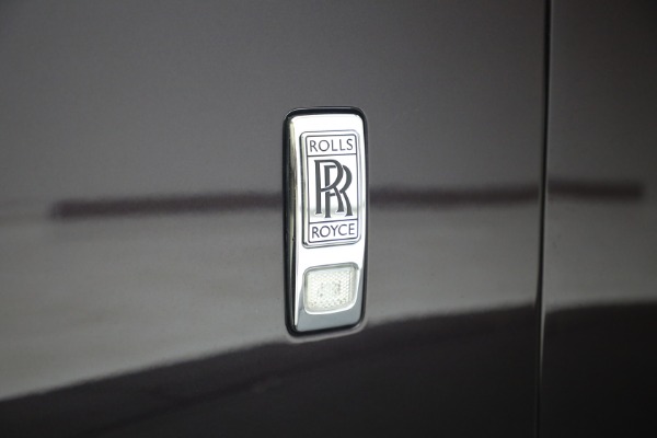 Used 2018 Rolls-Royce Phantom for sale $339,900 at Alfa Romeo of Greenwich in Greenwich CT 06830 20