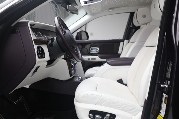 Used 2018 Rolls-Royce Phantom for sale Call for price at Alfa Romeo of Greenwich in Greenwich CT 06830 7