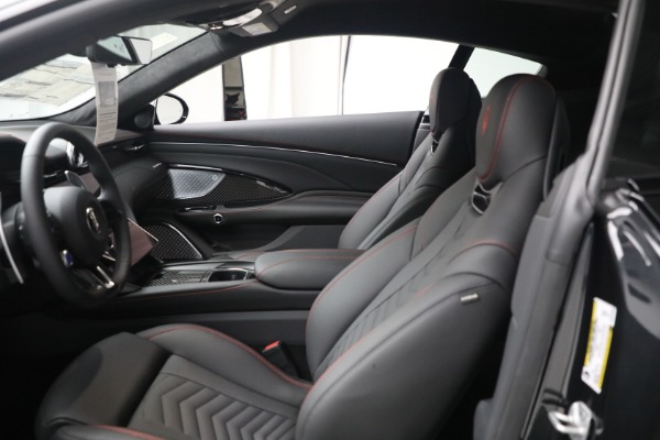 New 2024 Maserati GranTurismo Trofeo for sale $233,365 at Alfa Romeo of Greenwich in Greenwich CT 06830 17