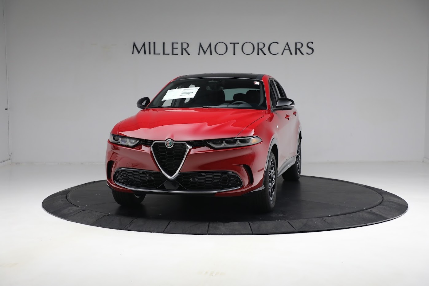 New 2024 Alfa Romeo Tonale Ti for sale $49,790 at Alfa Romeo of Greenwich in Greenwich CT 06830 1