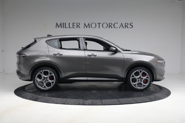 New 2024 Alfa Romeo Tonale Veloce for sale $57,300 at Alfa Romeo of Greenwich in Greenwich CT 06830 11