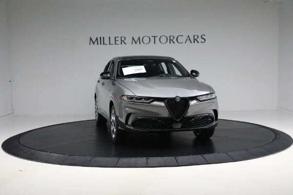 Used 2024 Alfa Romeo Tonale Hybrid Veloce for sale $26,900 at Alfa Romeo of Greenwich in Greenwich CT 06830 17
