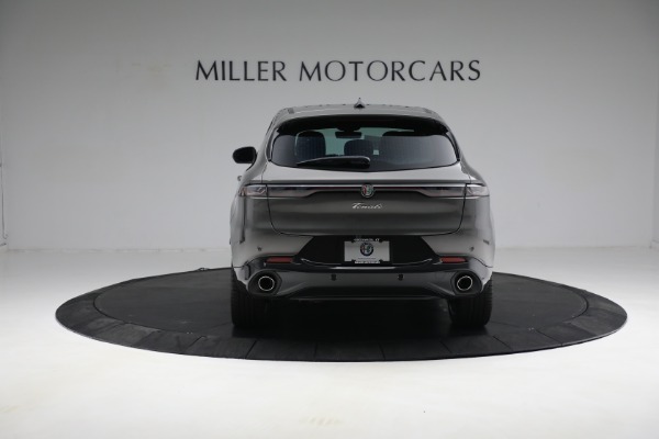 New 2024 Alfa Romeo Tonale Veloce for sale $55,300 at Alfa Romeo of Greenwich in Greenwich CT 06830 10