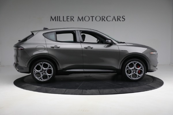 New 2024 Alfa Romeo Tonale Veloce for sale $55,300 at Alfa Romeo of Greenwich in Greenwich CT 06830 14