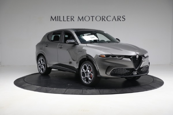 New 2024 Alfa Romeo Tonale Veloce for sale $55,300 at Alfa Romeo of Greenwich in Greenwich CT 06830 17