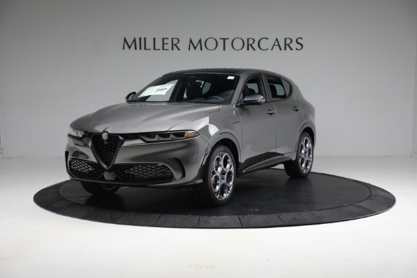 New 2024 Alfa Romeo Tonale Veloce for sale $55,300 at Alfa Romeo of Greenwich in Greenwich CT 06830 2