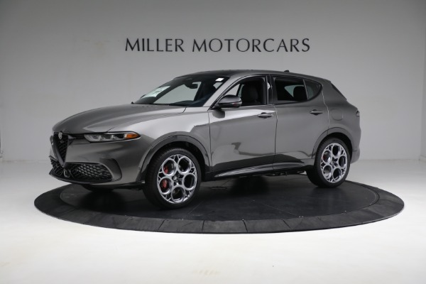New 2024 Alfa Romeo Tonale Veloce for sale $55,300 at Alfa Romeo of Greenwich in Greenwich CT 06830 3