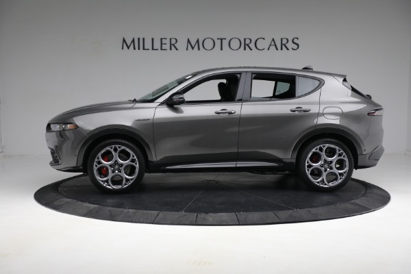 New 2024 Alfa Romeo Tonale Veloce for sale $55,300 at Alfa Romeo of Greenwich in Greenwich CT 06830 5