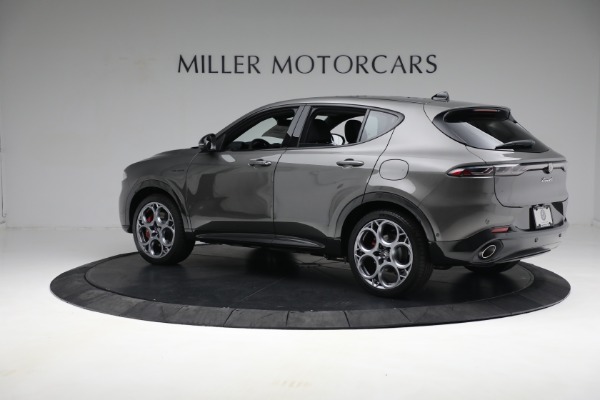 New 2024 Alfa Romeo Tonale Veloce for sale $55,300 at Alfa Romeo of Greenwich in Greenwich CT 06830 7