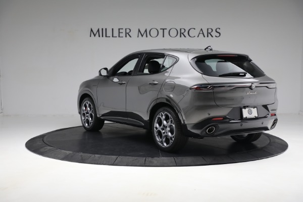 New 2024 Alfa Romeo Tonale Veloce for sale $55,300 at Alfa Romeo of Greenwich in Greenwich CT 06830 8