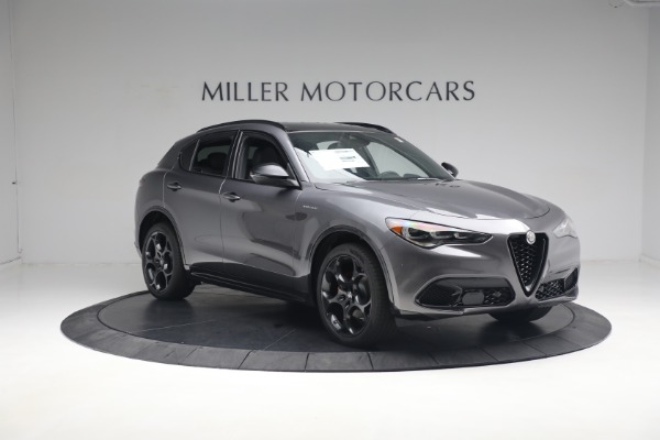 New 2024 Alfa Romeo Stelvio Veloce for sale $58,455 at Alfa Romeo of Greenwich in Greenwich CT 06830 14