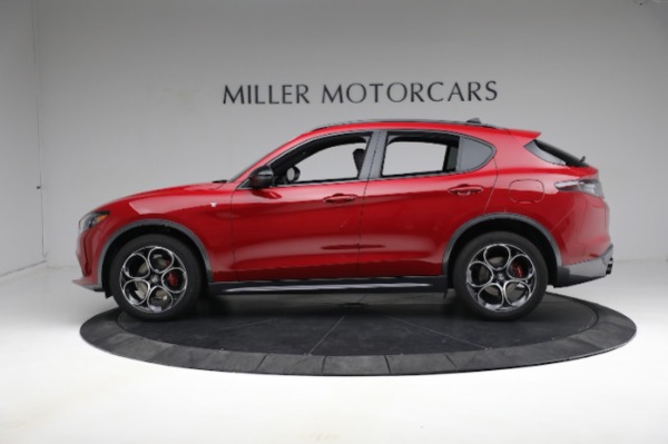 New 2024 Alfa Romeo Stelvio Ti for sale $54,320 at Alfa Romeo of Greenwich in Greenwich CT 06830 4