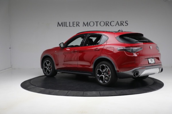 New 2024 Alfa Romeo Stelvio Ti for sale $54,320 at Alfa Romeo of Greenwich in Greenwich CT 06830 6