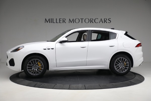 New 2023 Maserati Grecale GT for sale $73,201 at Alfa Romeo of Greenwich in Greenwich CT 06830 5