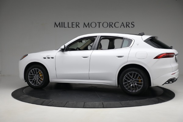 New 2023 Maserati Grecale GT for sale $73,201 at Alfa Romeo of Greenwich in Greenwich CT 06830 7
