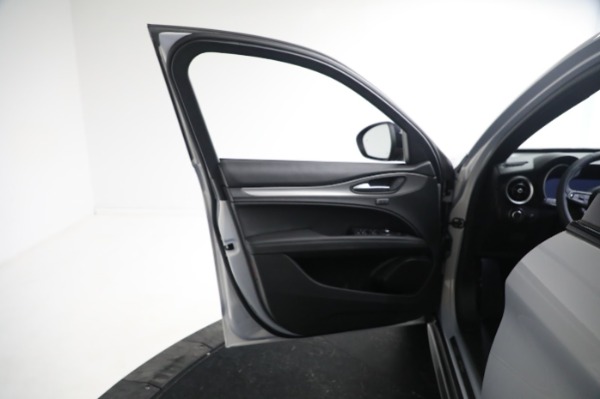 New 2024 Alfa Romeo Stelvio Ti for sale $55,230 at Alfa Romeo of Greenwich in Greenwich CT 06830 26