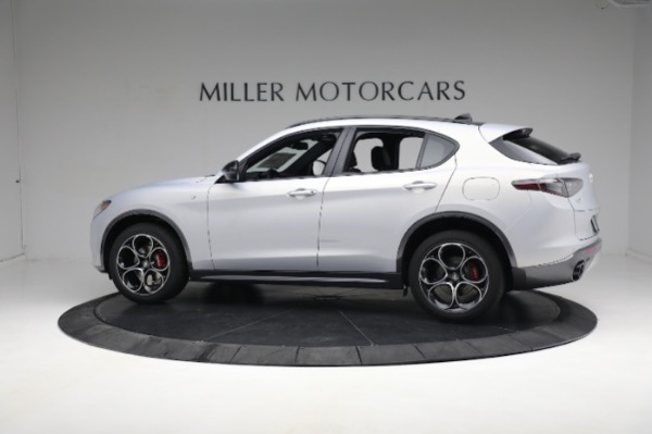 New 2024 Alfa Romeo Stelvio Ti for sale $55,230 at Alfa Romeo of Greenwich in Greenwich CT 06830 5