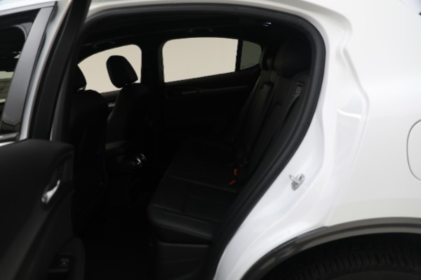 New 2024 Alfa Romeo Stelvio Ti for sale $53,820 at Alfa Romeo of Greenwich in Greenwich CT 06830 24