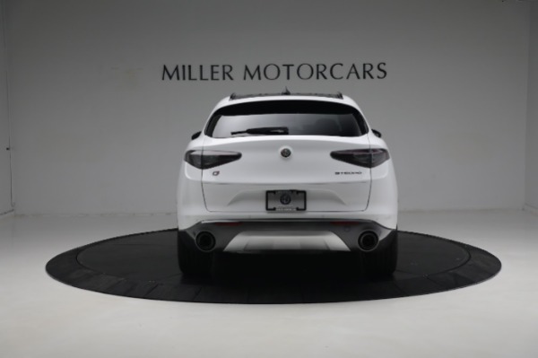 New 2024 Alfa Romeo Stelvio Ti for sale $53,820 at Alfa Romeo of Greenwich in Greenwich CT 06830 9