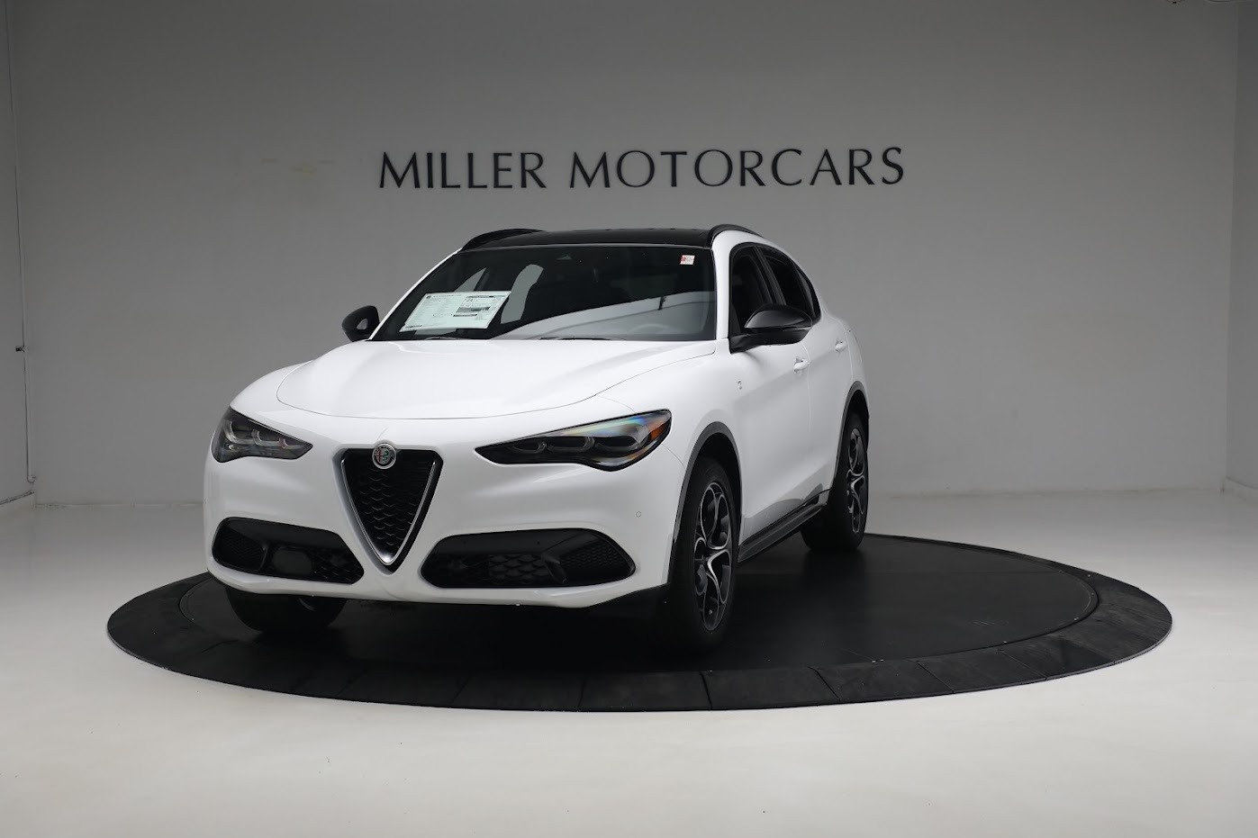 New 2024 Alfa Romeo Stelvio Ti for sale $53,820 at Alfa Romeo of Greenwich in Greenwich CT 06830 1