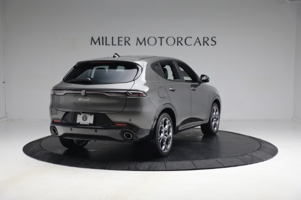 New 2024 Alfa Romeo Tonale Veloce for sale $57,300 at Alfa Romeo of Greenwich in Greenwich CT 06830 9