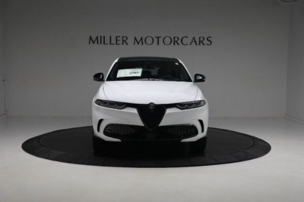 New 2024 Alfa Romeo Tonale Veloce for sale $56,640 at Alfa Romeo of Greenwich in Greenwich CT 06830 18