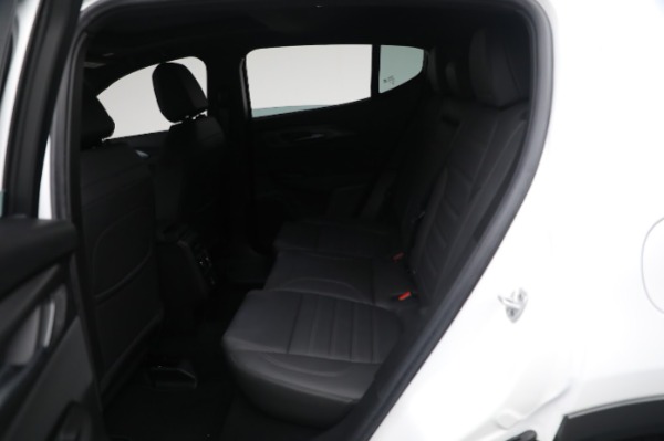 New 2024 Alfa Romeo Tonale Veloce for sale $56,640 at Alfa Romeo of Greenwich in Greenwich CT 06830 22