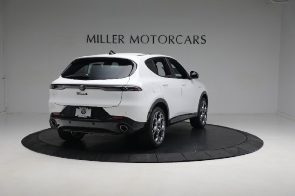 New 2024 Alfa Romeo Tonale Veloce for sale $56,640 at Alfa Romeo of Greenwich in Greenwich CT 06830 9