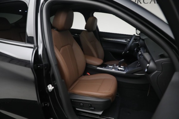 New 2024 Alfa Romeo Stelvio Ti for sale $55,230 at Alfa Romeo of Greenwich in Greenwich CT 06830 22
