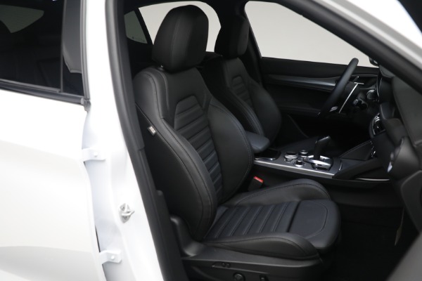 New 2024 Alfa Romeo Stelvio Veloce for sale $57,795 at Alfa Romeo of Greenwich in Greenwich CT 06830 25