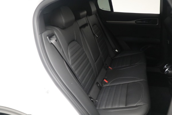 New 2024 Alfa Romeo Stelvio Veloce for sale $57,795 at Alfa Romeo of Greenwich in Greenwich CT 06830 26
