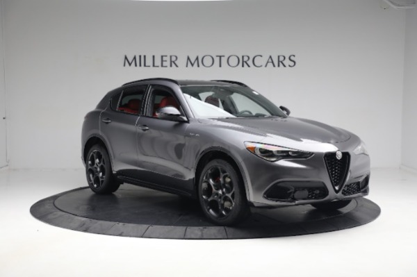 New 2024 Alfa Romeo Stelvio Veloce for sale $59,205 at Alfa Romeo of Greenwich in Greenwich CT 06830 13