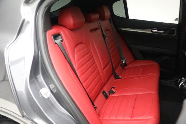 New 2024 Alfa Romeo Stelvio Veloce for sale $59,205 at Alfa Romeo of Greenwich in Greenwich CT 06830 21